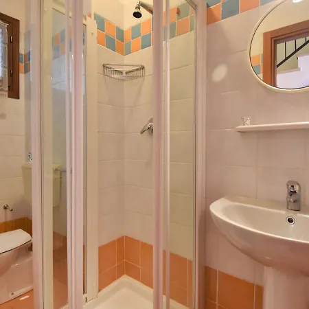 Solmare-45 By Interhome * Rosapineta